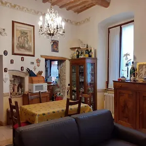  Bed & Breakfast Da Cinzia - Casa Dell'arte In Centro Storico Con Idromassaggio Italia
